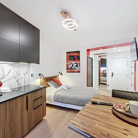 Le 917 - - Netflix Apartment