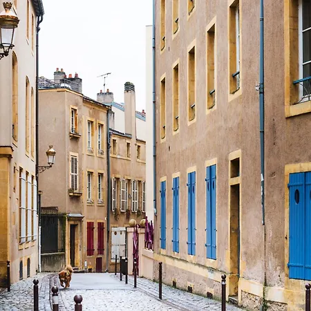 Le 917 - - Netflix * メス