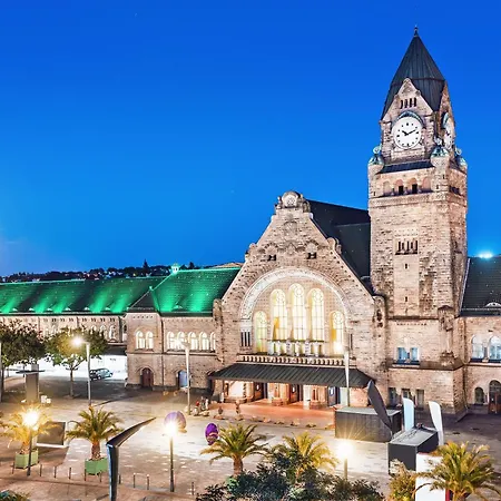 Apartment Le 917 - - Netflix