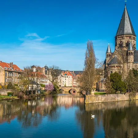 Le 917 - - Netflix * Metz